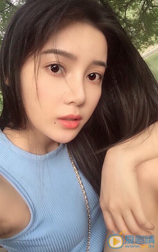 幸福一家人徐夢瑤是誰演的？徐夢瑤扮演者劉凌菱個人資料、寫真及生活照欣賞