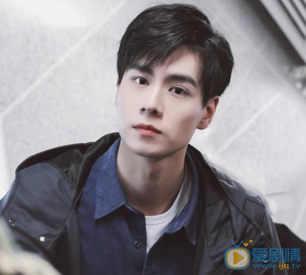 親愛的熱愛的吳白的飾演者是誰？吳白人物性格介紹