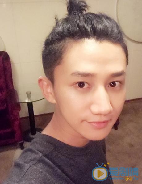 凡人的品格展昭是誰演的？凡人的品格展昭扮演者梁振倫個人資料、寫真及生活照欣賞