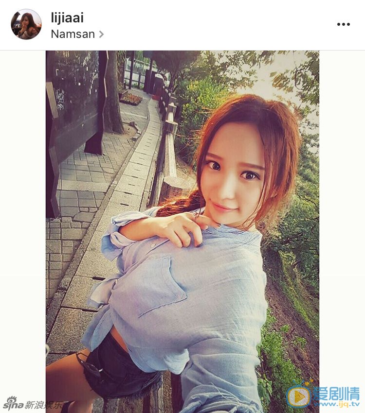 喬任梁前女友李嘉艾海量私照流出，身材傲人臉蛋漂亮。曾曬與喬任梁微信聊天記錄