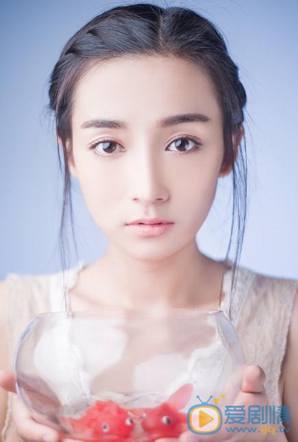 李若寧個人資料簡介 李若寧寫真