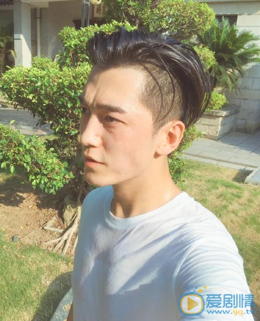 路從今夜白遲濮是誰演的？路從今夜白遲濮扮演者張鈞然個人資料、寫真及生活照欣賞