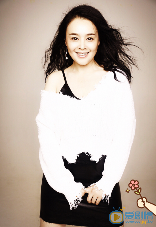 崔奕個人資料簡介 崔奕早年經歷 崔奕寫真圖片