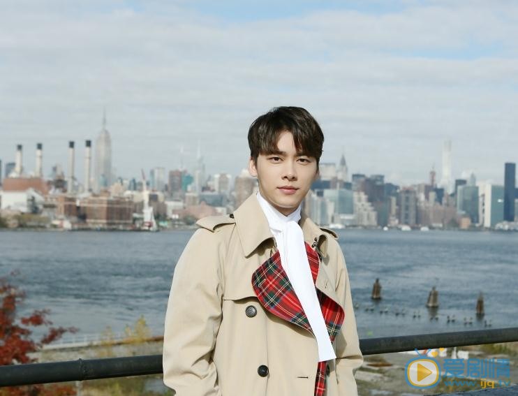我在北京等你首曝片段預告 李易峰江疏影演繹海漂青年圖鑑