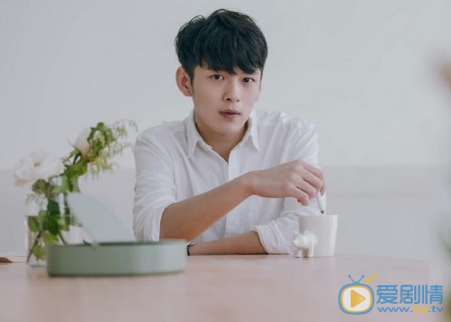 盛英豪個人資料簡介 盛英豪寫真