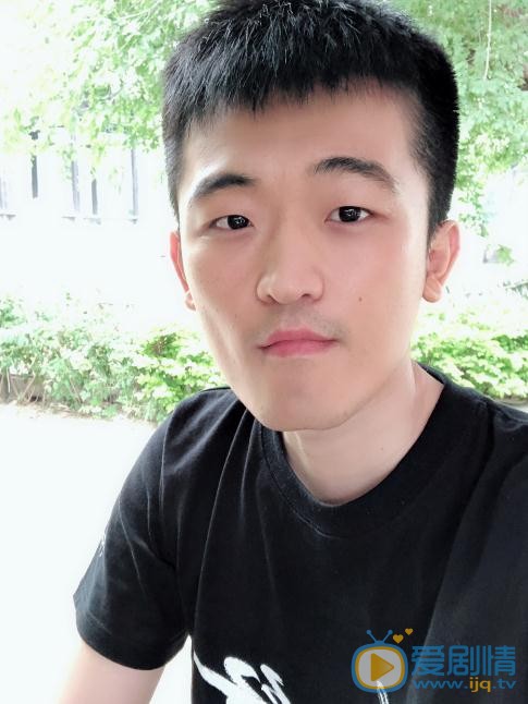 生於70年代王小兵是誰演的？王小兵扮演者姜寒個人資料、寫真及生活照欣賞