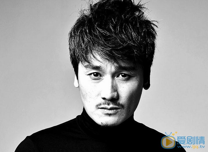 周鐵個人資料簡介 周鐵寫真