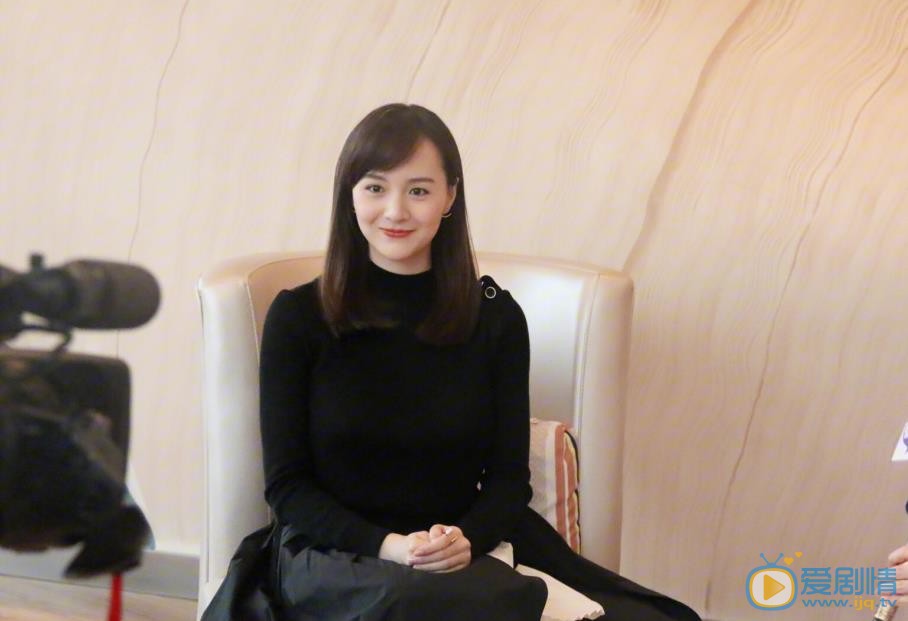 守衛者浮出水面張妍扮演者李依伊圖片