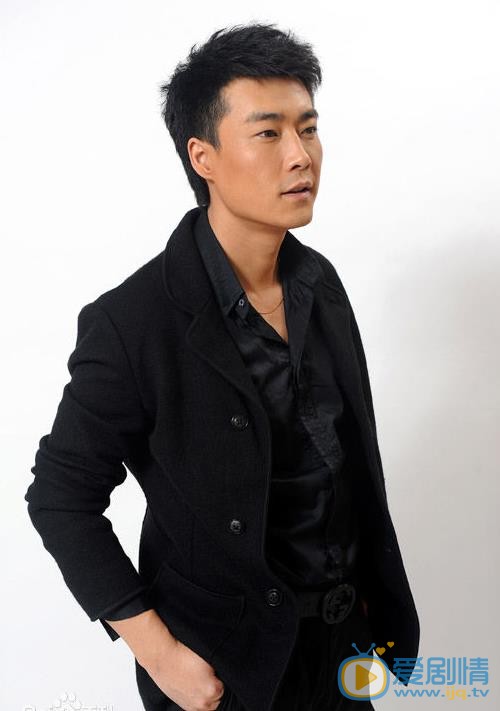 正陽門下小女人範金友是誰扮演的?範金友扮演著喬大韋個人資料、寫真生活照