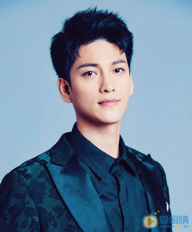 上古情歌坤卜是誰演的?坤卜扮演者劉帥良個人資料及寫真生活照欣賞