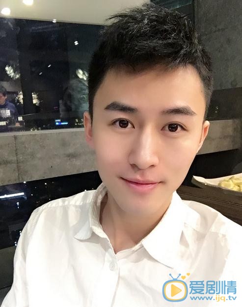 擇天記餘人是誰演的？餘人扮演者付嘉個人資料介紹