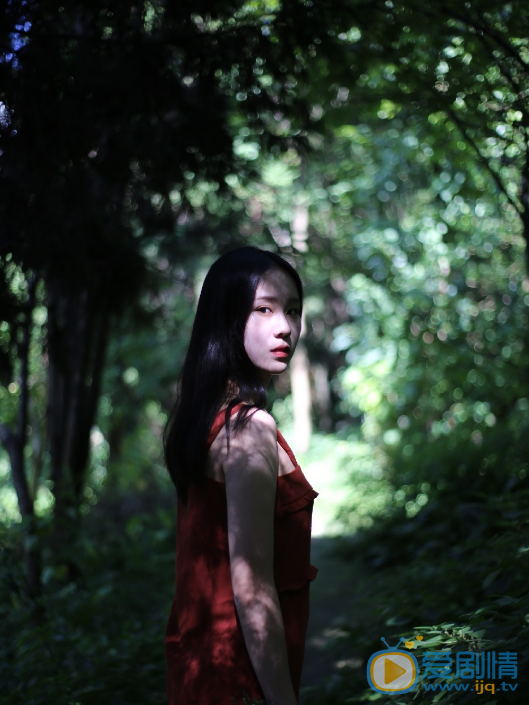 塗斌彬個人資料簡介 塗斌彬演藝經歷 塗斌彬旅拍照