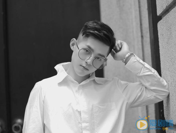 潘宥誠個人資料簡介 潘宥誠寫真