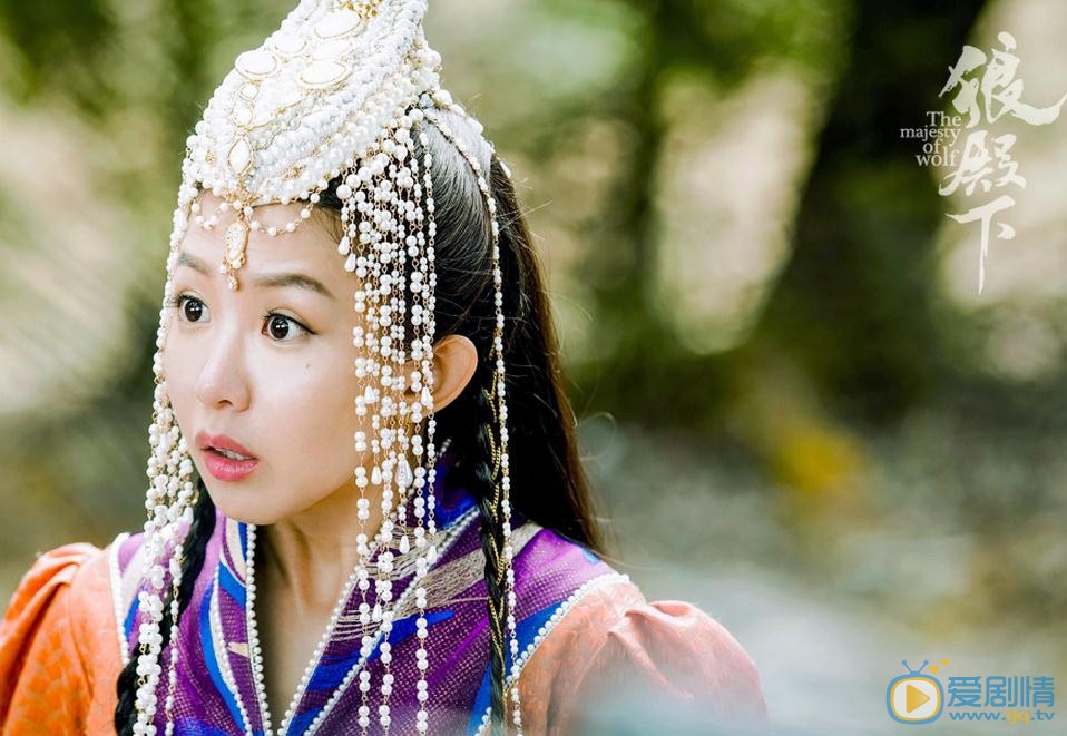《狼殿下》首曝劇照 李沁王大陸演繹愛恨情仇虐戀