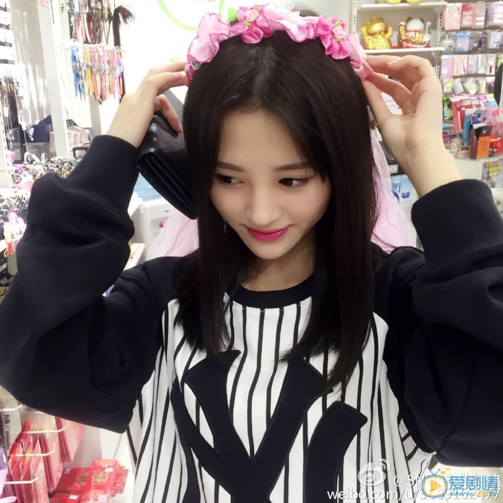 九州天空城雪飛霜是誰扮演的？九州天空城雪飛霜扮演者鞠婧禕個人資料及生活照作品介紹