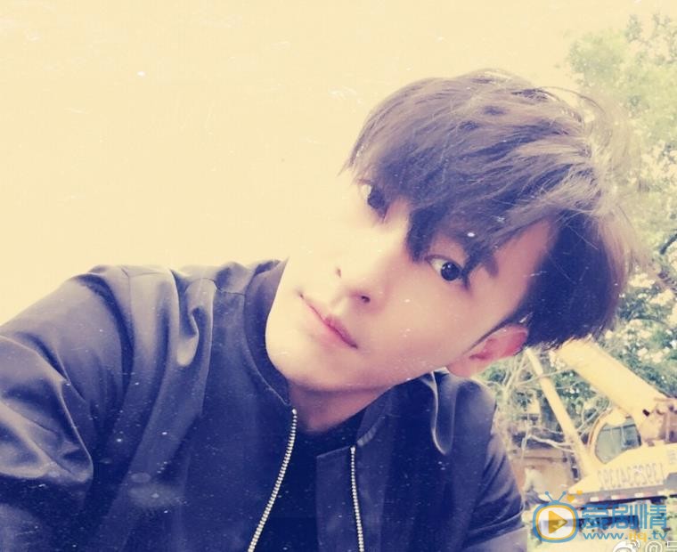 特勤精英曹猛扮演者吳弘照片