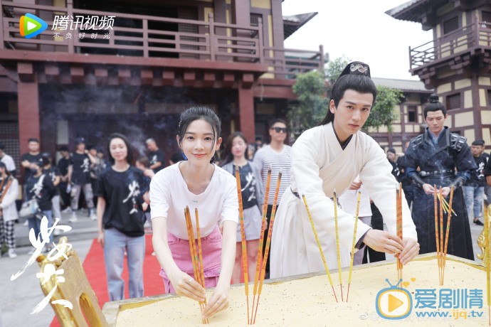 少女大人劇情介紹