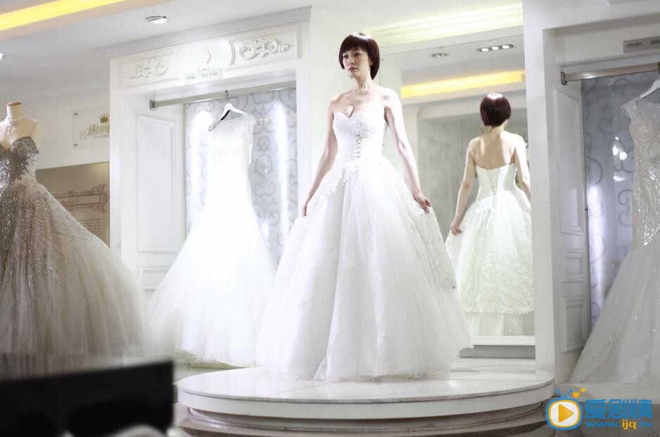 姐妹兄弟宋建國和唐小雪是在哪一集在一起的?