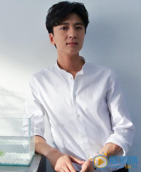 醉玲瓏元灝是誰演的？醉玲瓏元灝扮演者高一清個人資料、寫真及生活照欣賞