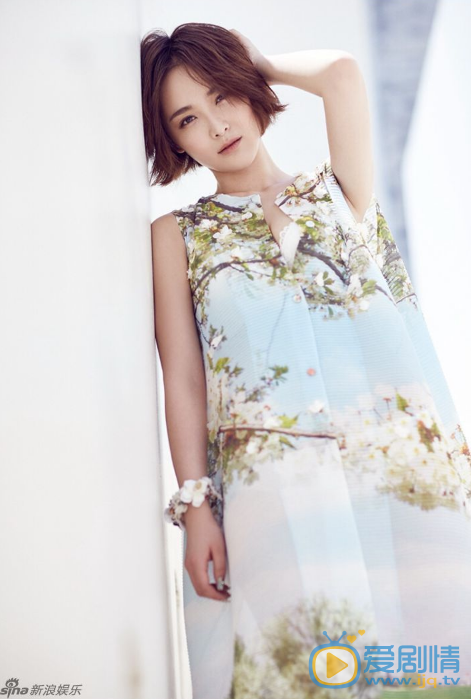 致單身男女馬春芳是誰扮演的?馬春芳扮演者李曼寫真照欣賞