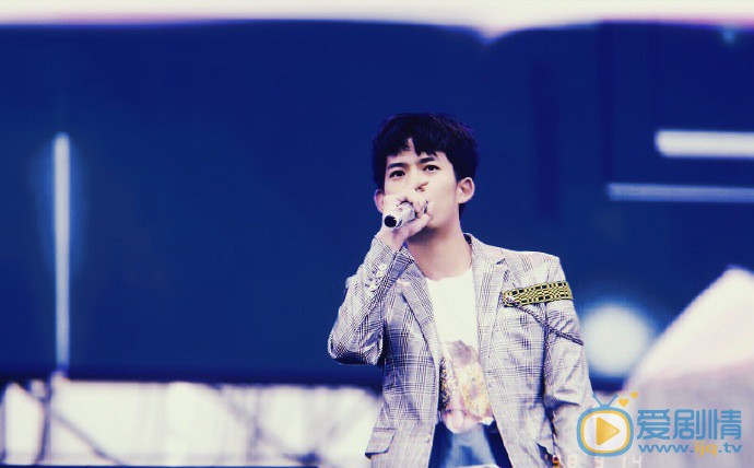 趙潤南個人資料 趙潤南高清寫真圖片