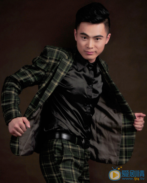 何德乾個人資料簡介 何德乾演藝經歷 何德乾帥氣圖片