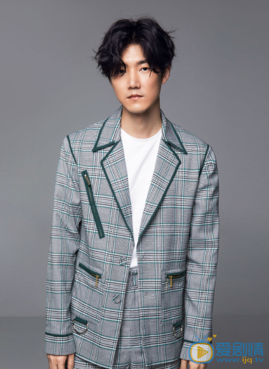 王晰個人資料簡介 王晰演藝經歷 王晰帥氣寫真圖片