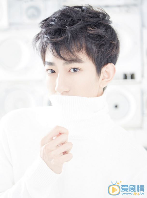 獨步天下褚英是誰演的?褚英扮演者王凱熠個人資料及生活寫真照欣賞