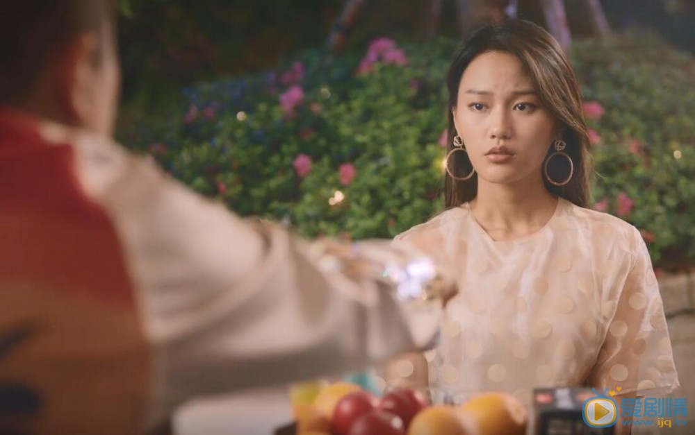 我只喜歡你費大川追求程由美 費盡心機只為搏美人一笑