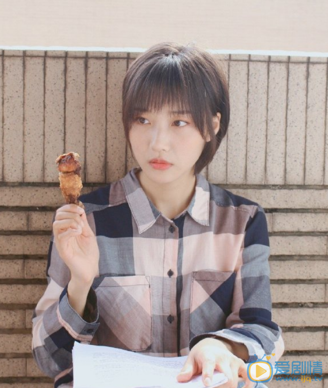 葉佳茵個人資料簡介 葉佳茵演藝經歷 葉佳茵寫真圖片