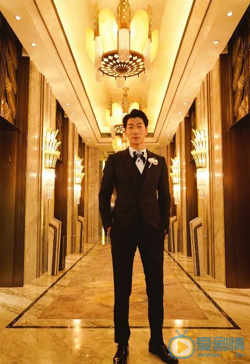 鳴鴻傳沈十五是誰演的?沈十五扮演者張亮個人資料、寫真及生活照欣賞