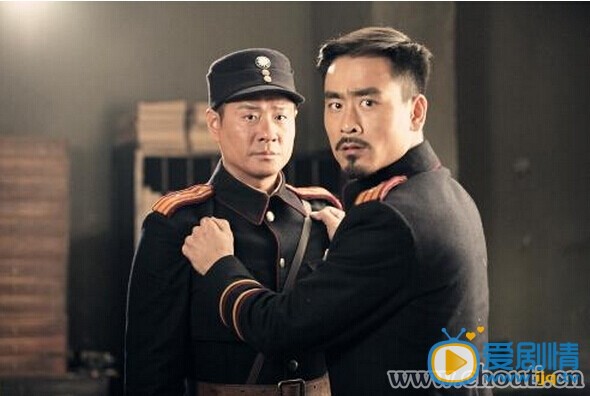  左手劈刀龍飛被韓德功發現了嗎？在哪一集發現的？