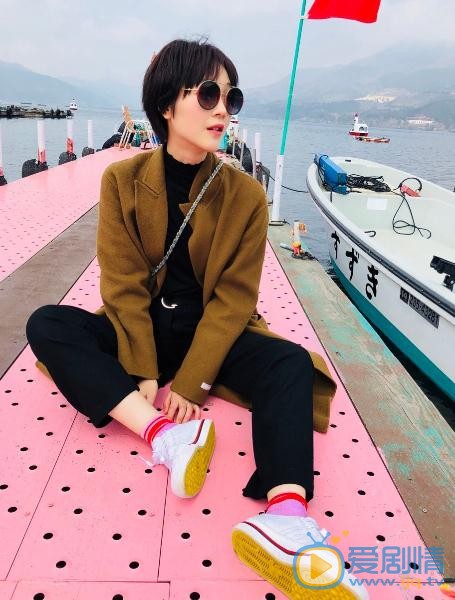 天乩之白蛇傳說冷凝是誰扮演的？冷凝扮演者何杜娟個人資料、寫真及生活照欣賞