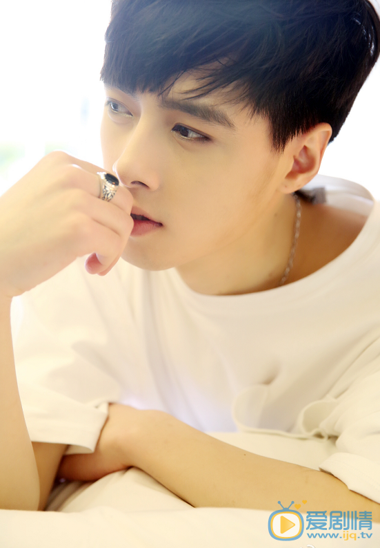 不一樣的美男子2葉江帆是誰演的?葉江帆扮演者方逸倫個人資料及寫真生活照欣賞