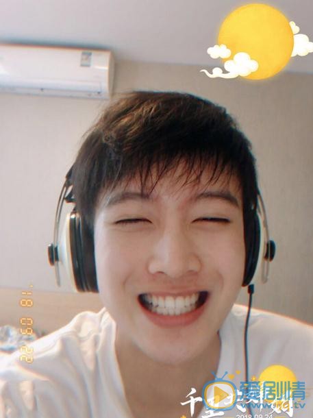 雙世寵妃2流觴是誰演的？流觴扮演者陳宥維個人資料、寫真及生活照欣賞