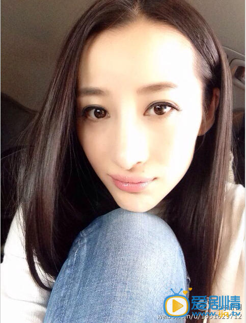 紀琴扮演者李舒桐生活照欣賞