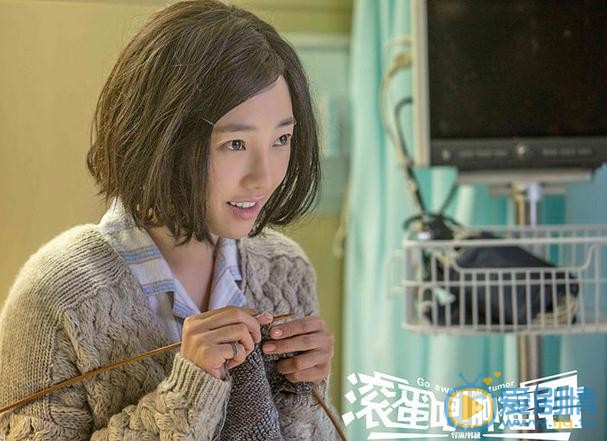 白百何個人資料簡介 白百何《翻滾吧！腫瘤君》劇照