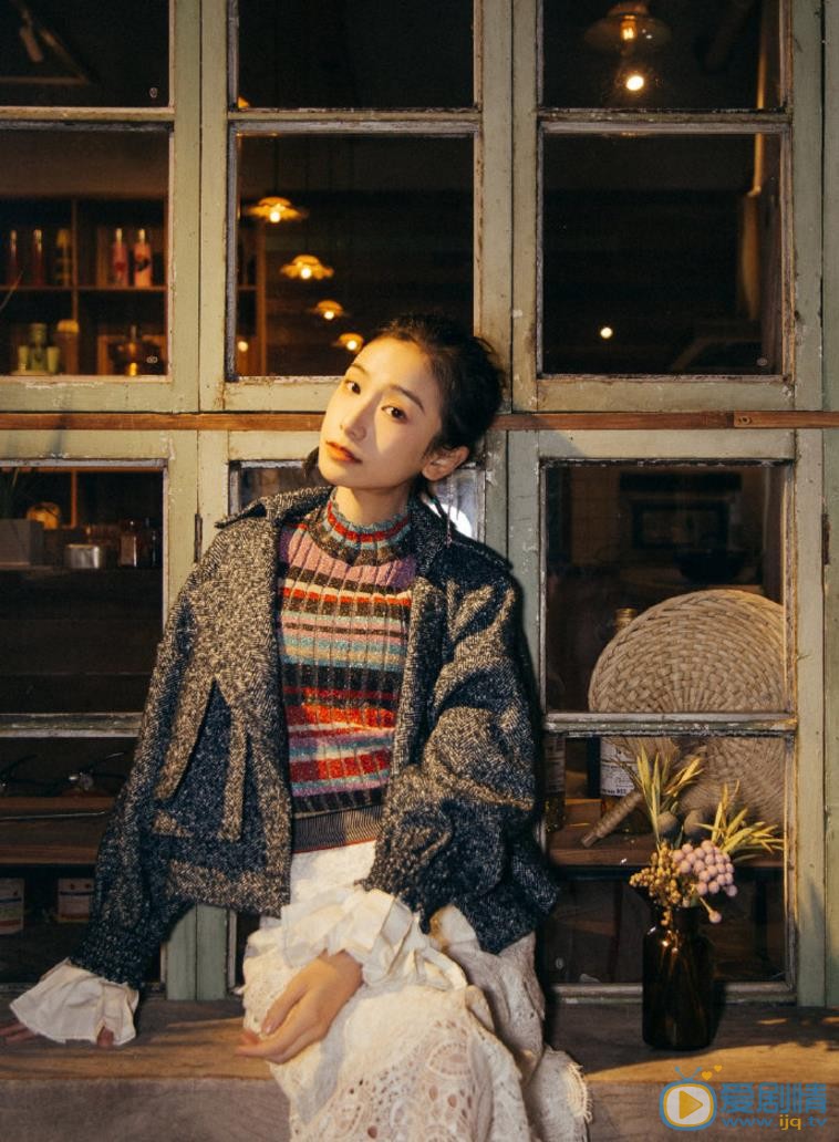 皓鑭傳殷小春是誰飾演的？殷小春扮演者姜梓新個人資料、寫真及生活照欣賞