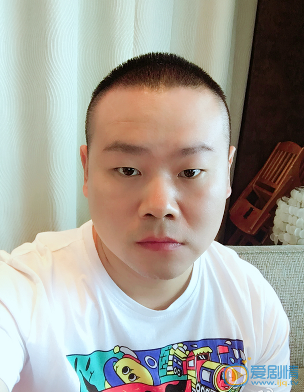 岳雲鵬生活照  岳雲鵬個人資料簡介