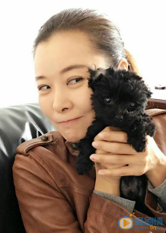  人民的名義陸亦可是誰演的？陸亦可扮演者柯藍個人資料生活照欣賞