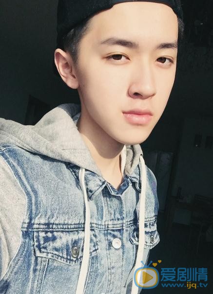 美人為餡夏俊艾（A）是誰扮演的？夏俊艾（A）扮演者張逸傑個人資料及寫真、生活照欣賞