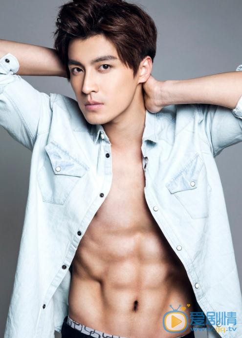 柒個我沈棟傑是誰演的？柒個我沈棟傑扮演者高泰宇個人資料、寫真及生活照欣賞