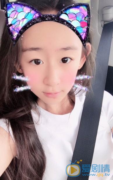 平凡歲月李小雅是誰演的？平凡歲月李小雅扮演者吳雨珏個人資料及寫真生活照欣賞