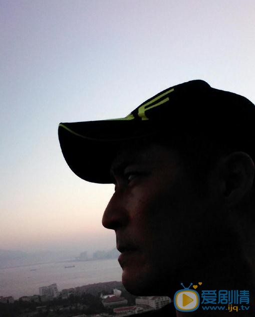 美味奇緣葉長海是誰演的？美味奇緣葉長海扮演者黃建群個人資料、寫真及生活照欣賞