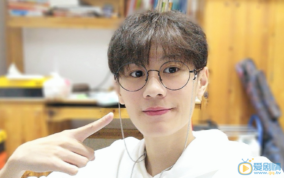 孟適個人資料簡介 孟適演藝經歷 孟適帥氣寫真圖片