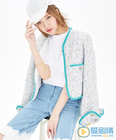 巴清傳姬芥蘭是誰演的？姬芥蘭扮演者鄭雅文個人資料、寫真及生活照欣賞