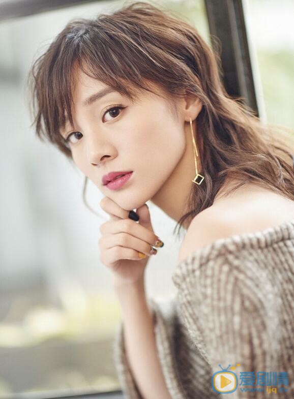  獵場賈衣玫是誰演的？賈衣玫扮演者章齡之個人資料簡介及生活寫真照欣賞