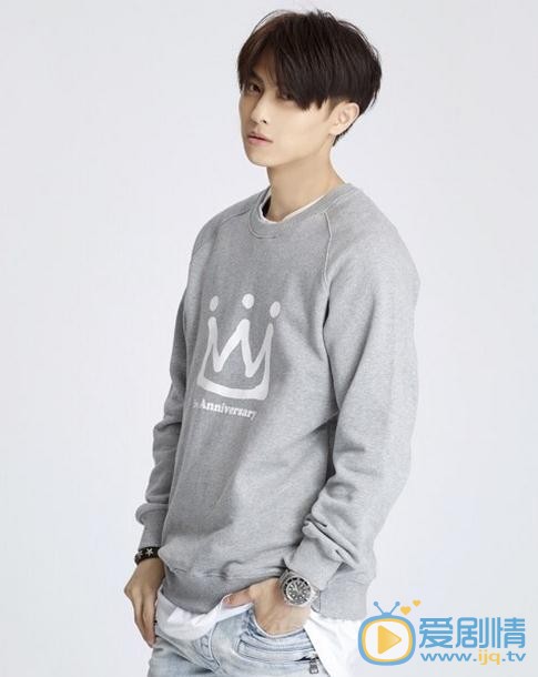 虎父犬子杜博倫是誰扮演的？虎父犬子杜博倫扮演者邱勝翊個人資料、寫真及生活照欣賞