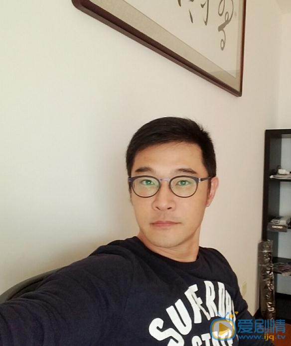 反恐特戰對之獵影鍾原是誰演的？反恐特戰對之獵影鍾原扮演者黃維德個人資料、寫真及生活照欣賞