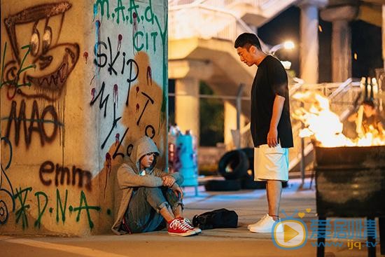 帶著爸爸去留學黃小棟為什麼要離家出走？